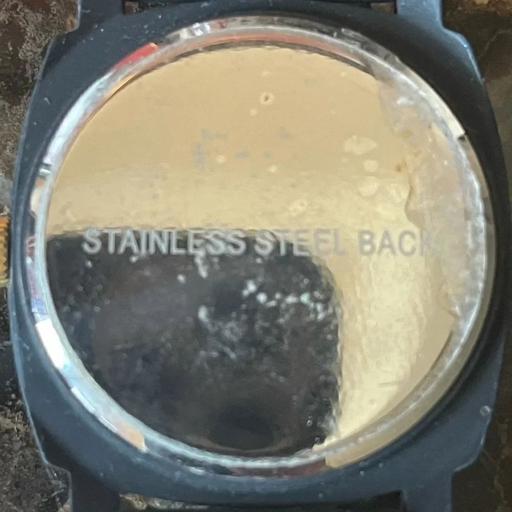 BLACK SILICONE Watch!  - Picture 3 of 8